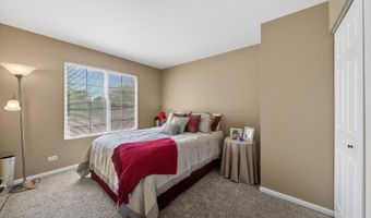 1148 Sawmill Ln, Algonquin, IL 60102