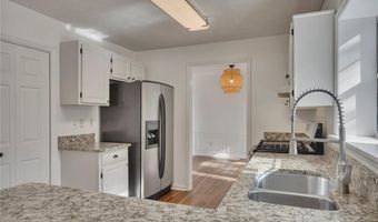 4935 Tanners Spring Dr, Alpharetta, GA 30022