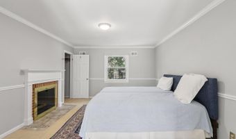 5110 DUVALL Dr, Bethesda, MD 20816