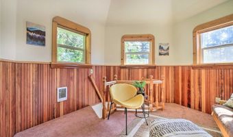 33823 SR 706 E 1, Ashford, WA 98304