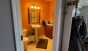 323 S Walnut St, Batesville, IN 47006