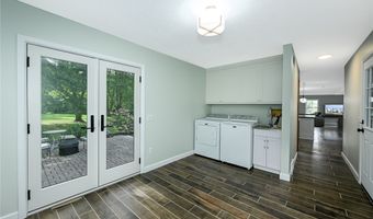 835 Appaloosa Run, Aurora, OH 44202