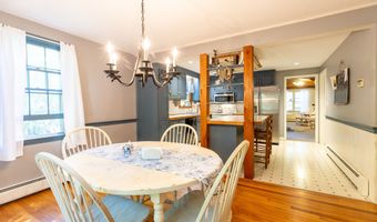33 Forge Dr, Avon, CT 06001