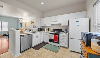 51 S 17th St, Airville, PA 15203