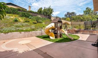 6996 Goldstone Rd, Carlsbad, CA 92009