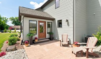 18736 Roselle Cv, Auburn, IN 46706