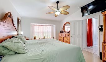 6630 CAMBRIDGE PARK Dr, Apollo Beach, FL 33572