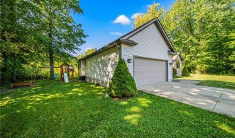 5249 Century Bay Ave, Ashtabula, OH 44004