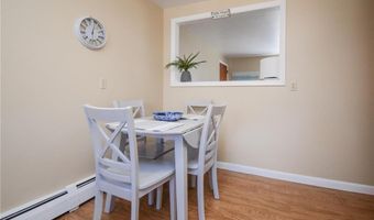 70 Carroll Ave 509, Newport, RI 02840