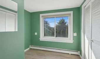 2 Whitfield Rd, Accord, NY 12404