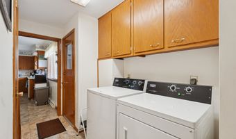 718 E LINDBERGH St, Appleton, WI 54911