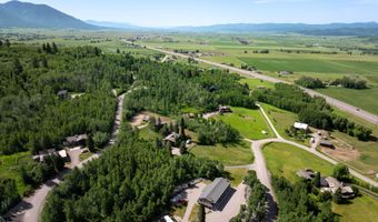 294 ASPEN HILL Dr, Alpine, WY 83128