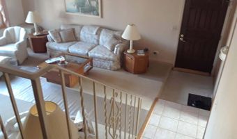 921 S Iowa Ave, Addison, IL 60101