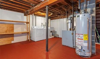 112 Edgewood Blvd, Cranston, RI 02905