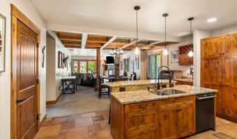 600 Grand Dr 3, Bigfork, MT 59911