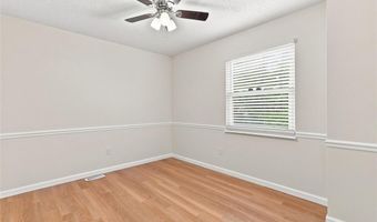 13322 Hiddendale Ln, Ballwin, MO 63021