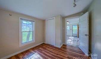 111 Le-An-Hurst Rd, Asheville, NC 28803