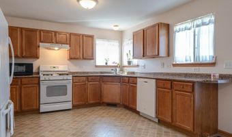 1094 Holly Dr, Antioch, IL 60002