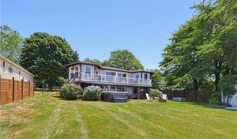 213 Seaside Dr, Jamestown, RI 02835