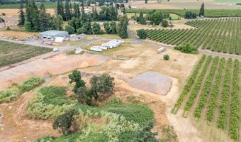 8982 Santiam Loop, Aumsville, OR 97325