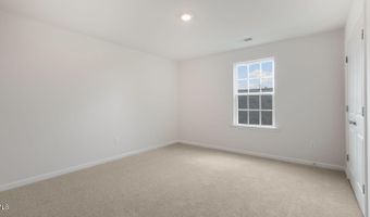 415 Thistle Meadow Ln, Aberdeen, NC 28315