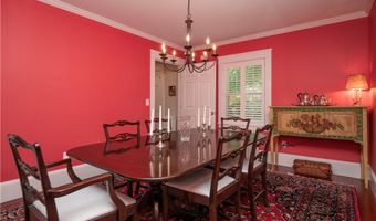 198 Gibbs Ave, Newport, RI 02840