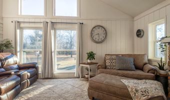 749 State Highway Hh, Alton, MO 65606
