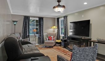 3231 Sardis Lake Dr, Batesville, MS 38606