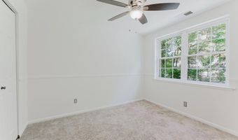 2725 S WALTER REED Dr B, Arlington, VA 22206