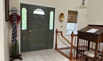 94 Brets Rd, Brattleboro, VT 05301