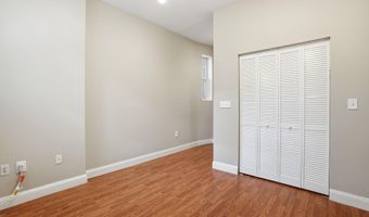 1440 FAIRMONT St NW 3, Washington, DC 20009