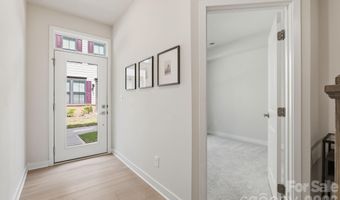408 Tristram Ln, Charlotte, NC 28205