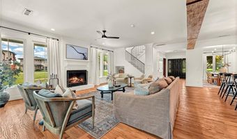 103 NE 7th St, Bentonville, AR 72712