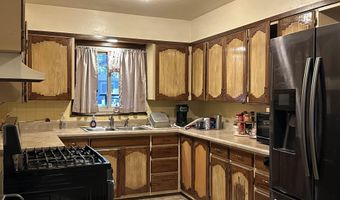 805 W Bullock Ave, Artesia, NM 88210