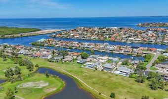 815 GREENVIEW Dr, Apollo Beach, FL 33572