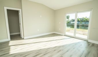 736 GRAN KAYMEN Way, Apollo Beach, FL 33572