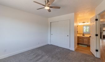 1212 PARKLAND Dr, Aztec, NM 87410