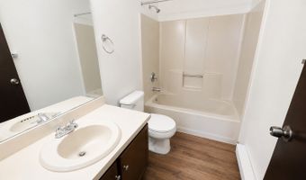34 James St A, Danbury, CT 06810