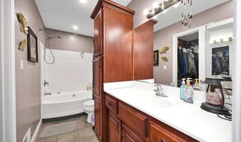 303 Butler Dr, Bardstown, KY 40004