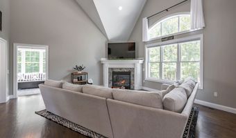 12 Franklins Way, Hollis, NH 03049