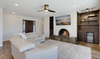 2450 Vista Lago Ter, Escondido, CA 92029