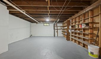 93 E Euclid St, Bloomfield, CT 06002