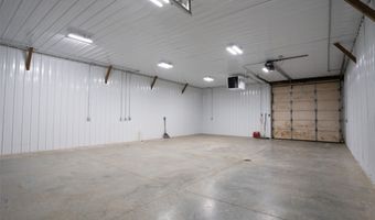 4175 NE 64th St, Altoona, IA 50009