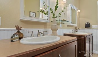 187 E Wishbone Ct, Boise, ID 83706