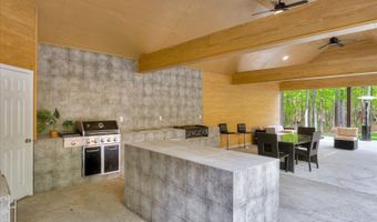 7054 Rance Perry Rd, Appling, GA 30802