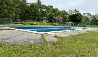 54 Pine Ledge Rd, Bangor, ME 04401