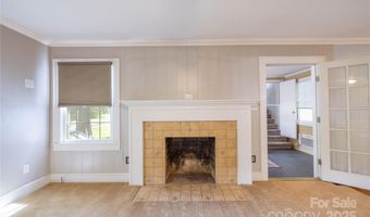 80 Pine St, Badin, NC 28009