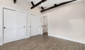 91 Carr Ln, Jamestown, RI 02835