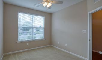 21 STARFIRE Ct, Dover, DE 19901