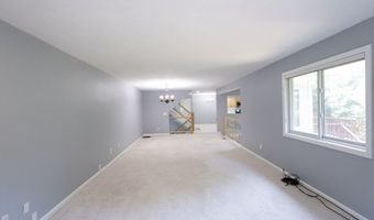445 Captain Eames Cir 445, Ashland, MA 01721
